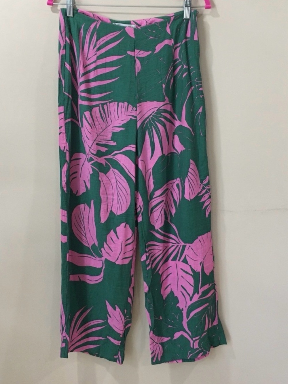NWT Women's Green & Pink Tropical Wide-Leg Pants - Picture 5 of 7